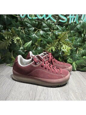 Scarpa Margarita GTX Waterproof Vibram Sole Approach Red Womens Size 7